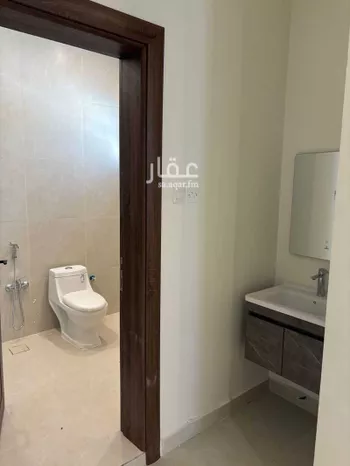 شقة للإيجار في شارع فخر الدين الرازي ، حي عكاظ ، الرياض ، منطقة الرياض صورة 3