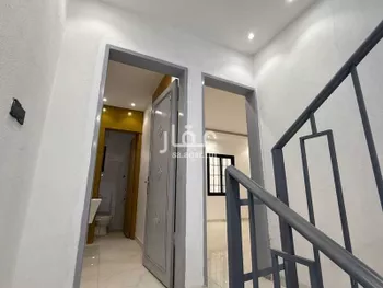 فيلا للإيجار في شارع القويس, حي السعادة, مدينة الرياض, منطقة الرياض صورة 4
