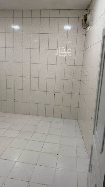 عمارة للإيجار في شارع سعد بن معاذ, حي الفيصلية, مدينة امارة منطقة الرياض - الدرعيه, منطقة الرياض