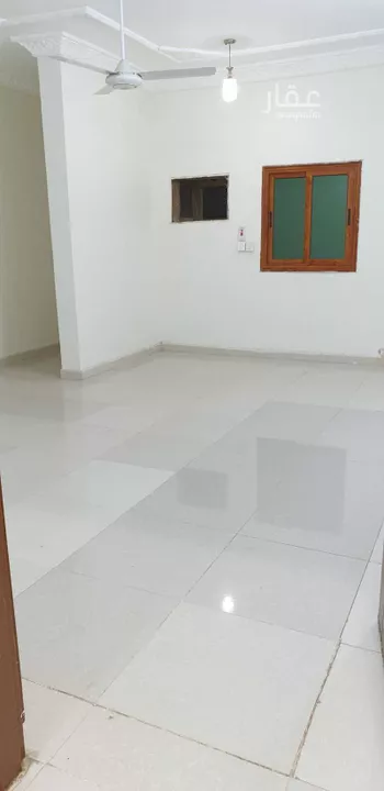 شقة للإيجار في شارع شارع 82 ب, حي المطار, مدينة جازان, منطقة جازان