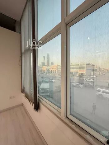 مكتب تجاري للإيجار في شارع التخصصي, حي النخيل, مدينة الرياض, منطقة الرياض