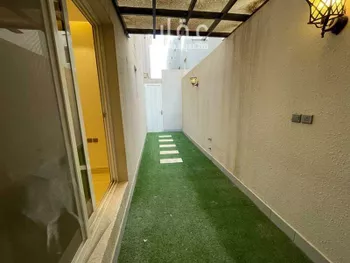 شقة للإيجار في شارع وادي وج, حي الملقا, مدينة الرياض, منطقة الرياض صورة 2