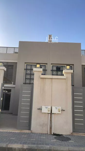 فيلا للإيجار في شارع يحيى المفتي, حي الرمال, مدينة الرياض, منطقة الرياض