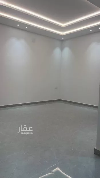 دور للبيع في شارع الحسين بن رواحة, حي الرمال, مدينة الرياض, منطقة الرياض صورة 3