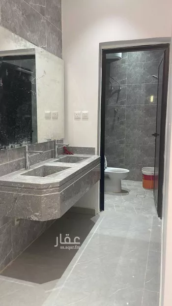 دور للبيع في شارع الحسين بن رواحة, حي الرمال, مدينة الرياض, منطقة الرياض صورة 4