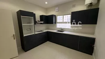 شقة للإيجار في شارع خليفة بن بديع, حي ظهرة العودة شرق, مدينة امارة منطقة الرياض - الدرعيه, منطقة الرياض صورة 5