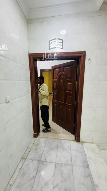 شقة للإيجار في شارع ابي الوليد بن رشيد, حي الريان, مدينة جدة, منطقة مكة المكرمة صورة 2