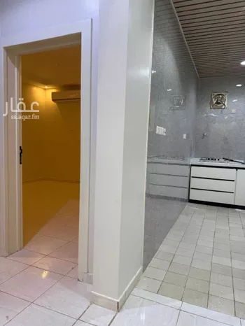 شقة للإيجار في شارع علي الفزاري, حي الريان, مدينة عنيزه, منطقة القصيم صورة 2