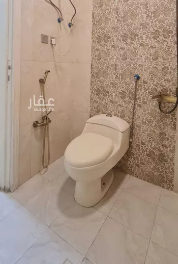 فيلا للبيع في شارع غزوة غطفان, حي بدر, مدينة الرياض, منطقة الرياض صورة 5