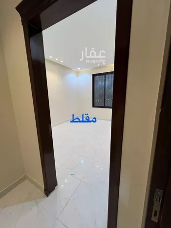 فيلا للبيع في شارع محمد بن خزيمه, حي بدر, مدينة الرياض, منطقة الرياض صورة 3