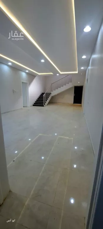 فيلا للبيع في حي النزهة, مدينة رياض الخبراء, منطقة القصيم صورة 2