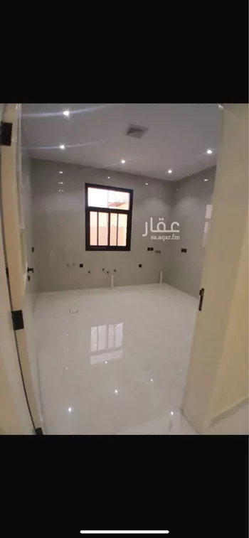 فيلا للبيع في شارع أبي بشر الخراساني, حي الناصفة, مدينة الخرج, منطقة الرياض صورة 2