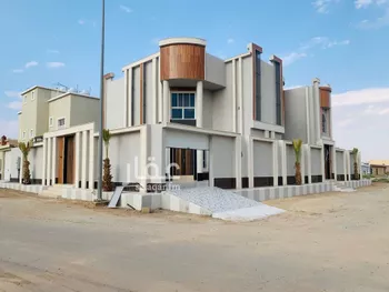 فيلا للبيع في حي الخالدية, مدينة الدوادمى, منطقة الرياض