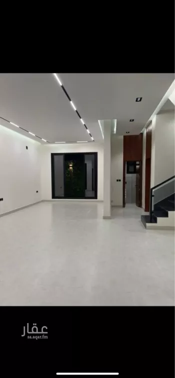 فيلا للبيع في شارع الشيخ عبدالعزيز بن شلوان, حي الرمال, مدينة الرياض, منطقة الرياض صورة 2