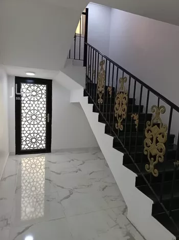 فيلا للبيع في شارع المقداد بن عمرو, حي ضاحية الملك فهد, مدينة الدمام, المنطقة الشرقية صورة 4