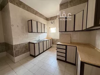 شقة للإيجار في شارع عقيد ابن جليس, حي الزهراء, مدينة جدة, منطقة مكة المكرمة صورة 3