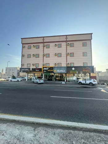 عمارة للبيع في شارع شارع الأمير ناصر بن عبد العزيز, حي السويس 1, مدينة جازان, منطقة جازان صورة 3
