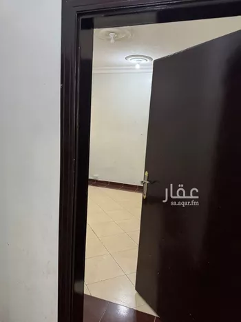 شقة للإيجار في شارع يزيد بن مزيد الشيباني, حي السعادة, مدينة الرياض, منطقة الرياض صورة 4