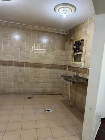 شقة للإيجار في شارع يزيد بن مزيد الشيباني, حي السعادة, مدينة الرياض, منطقة الرياض صورة 5