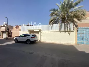 فيلا للبيع في شارع ابن عياد, حي عليشة, مدينة الرياض, منطقة الرياض صورة 2