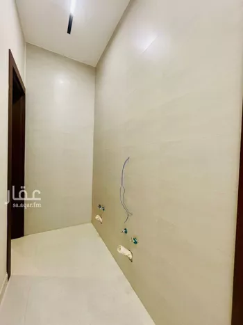فيلا للبيع في شارع سفيان بن الحكم, حي العوالي, مدينة الرياض, منطقة الرياض صورة 5