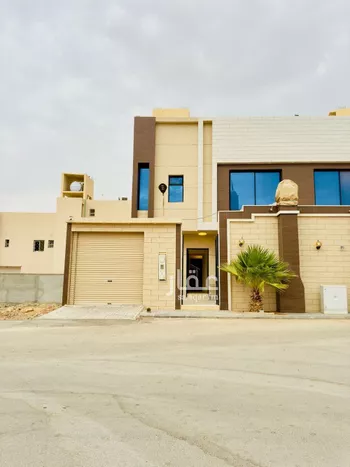 فيلا للبيع في شارع أحمد بن محمد الشعبي, حي المهدية, مدينة الرياض, منطقة الرياض صورة 2