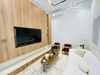 فيلا للبيع في شارع الخادم, حي المهدية, مدينة الرياض, منطقة الرياض صورة 3
