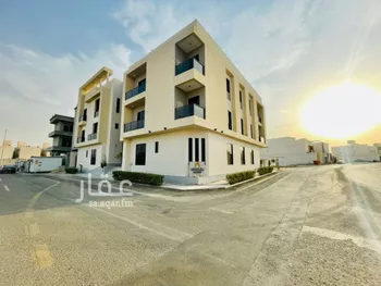 شقة للبيع في شارع السيل الكبير , حي المهدية, مدينة الرياض, منطقة الرياض صورة 2