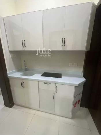 شقة للإيجار في شارع حسان العامري ، حي المعذر ، الرياض ، منطقة الرياض صورة 4