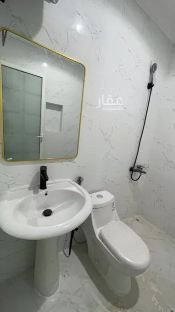 شقة للبيع في شارع ابو الحسن السلمي ، حي بدر ، الدمام ، الدمام صورة 2