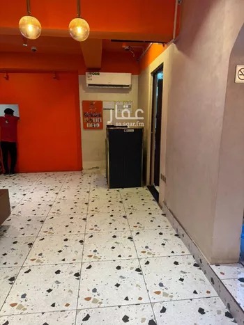محل للبيع في طريق الأمير سلطان بن عبد العزيز, حي الروضة, جازان صورة 3