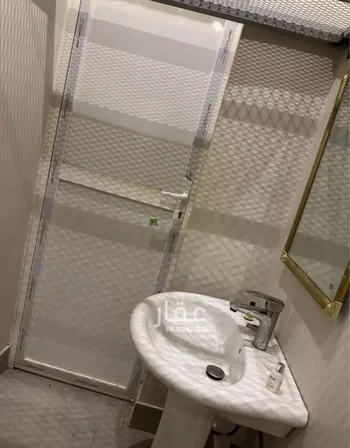 غرفة للإيجار في شارع عباد بن الزبير, حي النرجس, مدينة الرياض, منطقة الرياض صورة 3