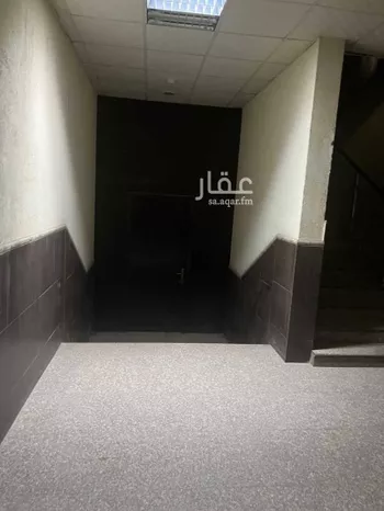 مكتب تجاري للإيجار في شارع الطريق الدائري الشمالي, حي التعاون, مدينة الرياض, منطقة الرياض
