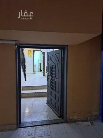 فيلا للبيع في شارع سفيان الكوفي, حي المصيف, مدينة الرياض, منطقة الرياض صورة 3
