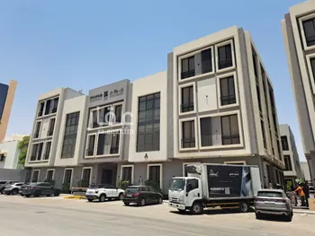 شقة للإيجار في شارع المدارة, حي المروج, مدينة الرياض, منطقة الرياض صورة 2