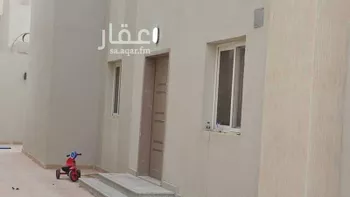 فيلا للإيجار في شارع 6904165, حي الجنادرية, مدينة الرياض, منطقة الرياض صورة 2