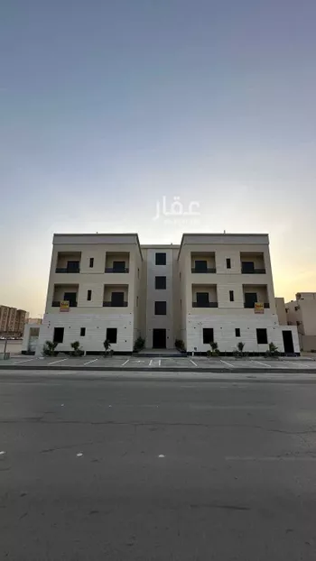 عمارة للبيع في شارع سدير, حي ظهرة لبن, مدينة الرياض, منطقة الرياض صورة 2