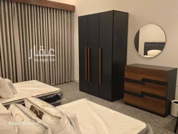 عمارة للإيجار في شارع الامير فيصل بن بندر, حي المنار, مدينة عنيزه, منطقة القصيم صورة 4