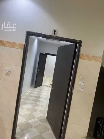 شقة للإيجار في شارع علي بن موفق ، حي ظهرة البديعة ، الرياض ، منطقة الرياض صورة 3