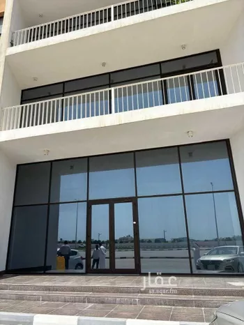 محل للإيجار في شارع ياسر بن عامر بن مالك, حي التحلية, مدينة الخبر, المنطقة الشرقية
