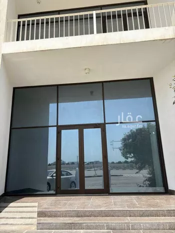 محل للإيجار في شارع ياسر بن عامر بن مالك, حي التحلية, مدينة الخبر, المنطقة الشرقية