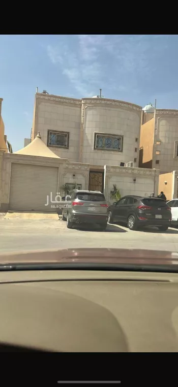 فيلا للبيع في شارع المركز, حي الوادي, مدينة الرياض, منطقة الرياض صورة 2