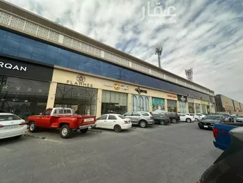 محل للإيجار في شارع طريق الامير محمد بن سلمان بن عبدالعزيز, حي الربيع, مدينة الرياض, منطقة الرياض صورة 4