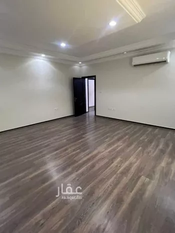 فيلا للبيع في شارع عبد الرحمن بن العباس, حي أحد, مدينة الدمام, المنطقة الشرقية صورة 3