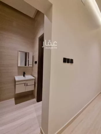 شقة للبيع في شارع نجم الدين الشيباني, حي الرفيعة, مدينة بريده, منطقة القصيم صورة 2