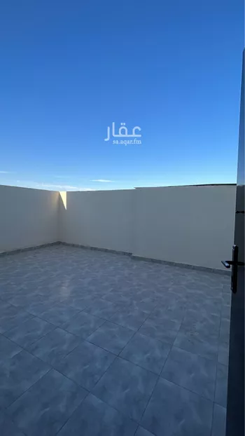 دور للبيع في شارع الاشجار, حي الخليج, مدينة الرياض, منطقة الرياض
