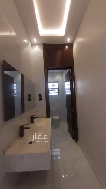 دور للبيع في شارع الرسالة, حي بدر, مدينة الرياض, منطقة الرياض صورة 5