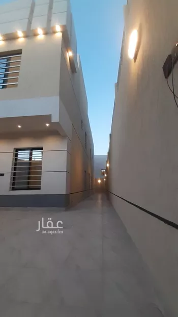 دور للبيع في شارع ابي منصور الكوفي, حي بدر, مدينة الرياض, منطقة الرياض صورة 4