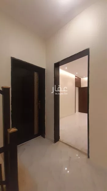 دور للبيع في شارع الرسالة, حي بدر, مدينة الرياض, منطقة الرياض صورة 4