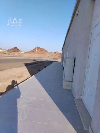 استراحة للبيع في شارع مالك بن الحسحاس, حي أبو مرخة, مدينة المدينه المنوره, منطقة المدينة المنورة صورة 2